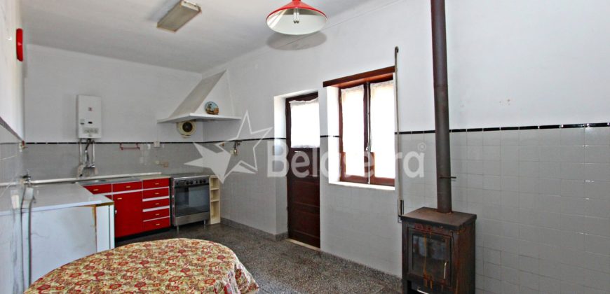 Moradia em Seia com Terreno