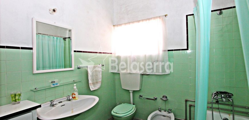 Moradia em Seia com Terreno