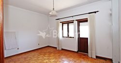 Moradia em Seia com Terreno