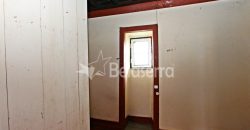 2 Casas em Pedra com Terreno em Nespereira