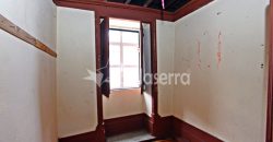 2 Casas em Pedra com Terreno em Nespereira