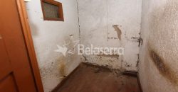 Casa de Pedra e Terreno em Nespereira