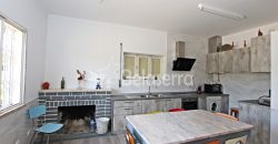 Moradia com terreno em Pinhanços