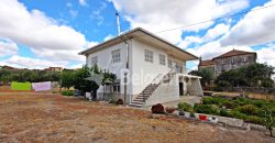 Moradia com terreno em Pinhanços