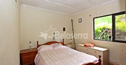 Casa com Logradouro em Loriga