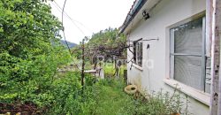 Casa com Logradouro em Loriga