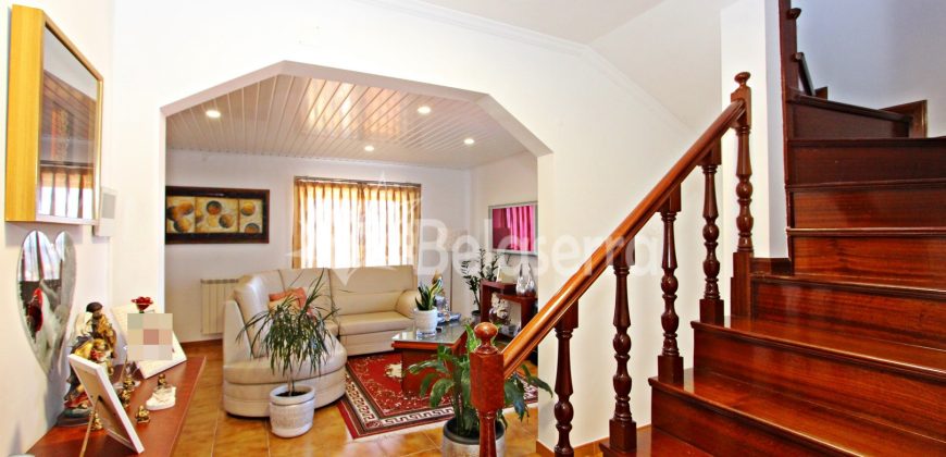 Moradia T4 em São Romão