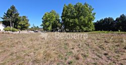 Terreno com Frente de Ribeiro
