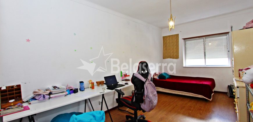 Apartamento T3+1 no Centro de Seia