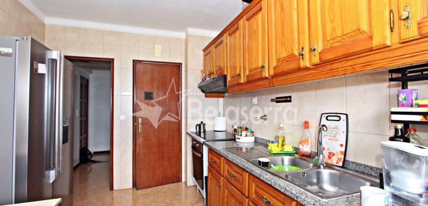 Apartamento T3+1 no Centro de Seia